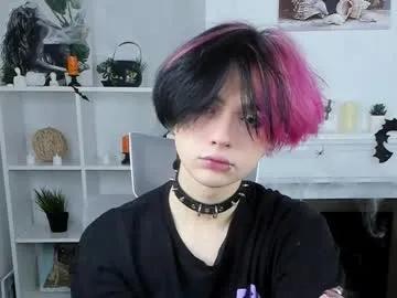 justin_twinkboy from Chaturbate