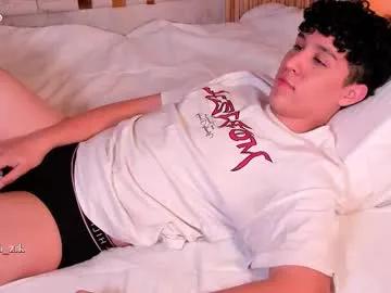 Freechat kai_zarek on Chaturbate