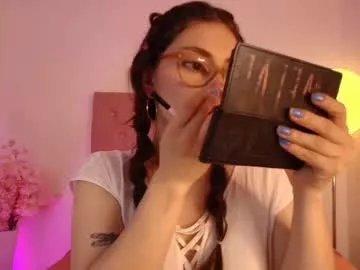 katy_van on Chaturbate