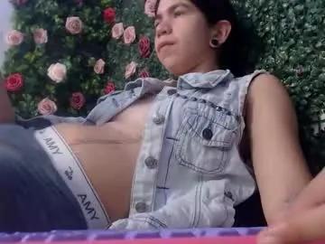 Freechat kelly_queenpussy on Chaturbate