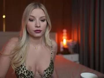 Freechat killer__tits on Chaturbate