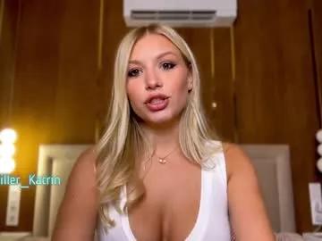 Freechat killer__tits on Chaturbate