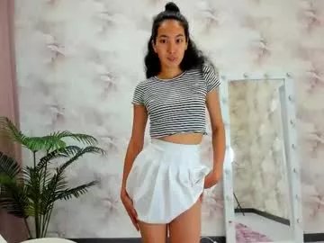 Freechat kira_lilian on Chaturbate