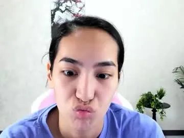 Freechat kira_lilian on Chaturbate