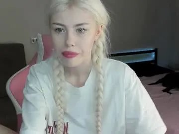 kitty0u0 — GOAL: Top off 5 minutes [1000 tokens remaining] Welcome to my room! Lets have some fun!  #18 #smalltits #new #natural #cute