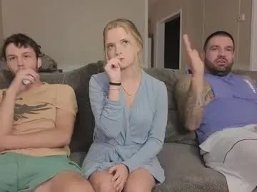 Freechat kjbennet on Chaturbate