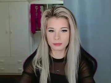 kristineamore on Chaturbate