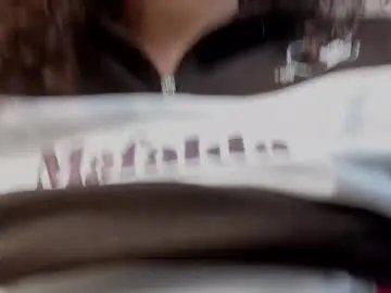 larissa_antonella on Chaturbate