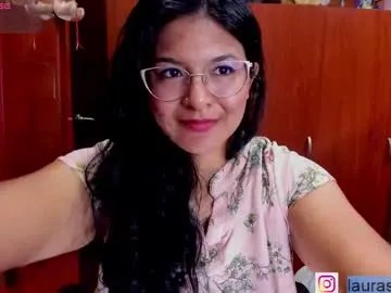 Freechat laura_smith0 on Chaturbate