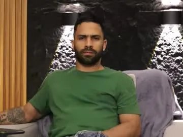 leo_diaz01 — SHOW CUM! Welcome to meet the best cock in the place  #bigcock #muscle #feet #master #cum [2267 tokens remaining]