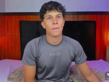 Freechat leo_savage_ on Chaturbate