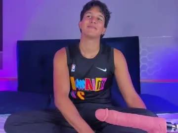 Freechat leo_savage_ on Chaturbate