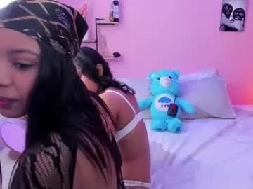 Away lesbic_hot_69 on Chaturbate