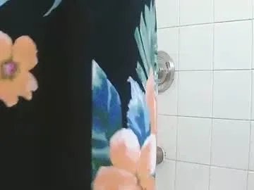 Freechat lilbratty_clouds_ogpuffdragon on Chaturbate