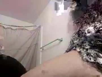 Freechat lilbratty_clouds_ogpuffdragon on Chaturbate