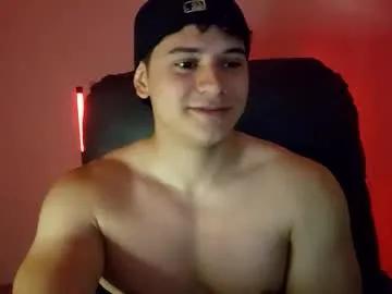 lilhotnando from Chaturbate