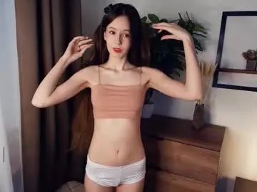 Freechat lilkiti on Chaturbate