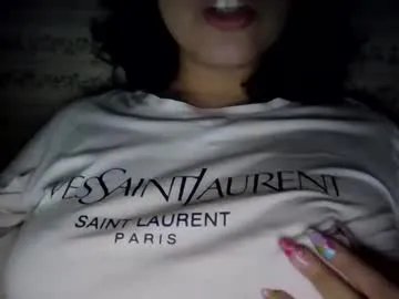 little_anef on Chaturbate