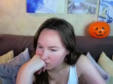 little_doll_meow on Chaturbate