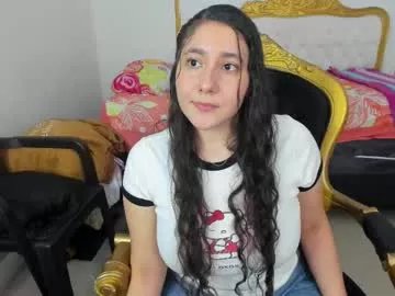 Freechat little_sparkles_0f_l0v3 on Chaturbate