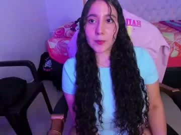 Freechat little_sparkles_0f_l0v3 on Chaturbate