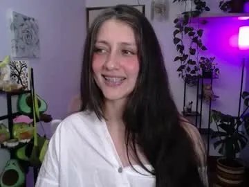 Freechat littlelaksmi on Chaturbate