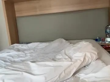 Freechat livslifee on Chaturbate