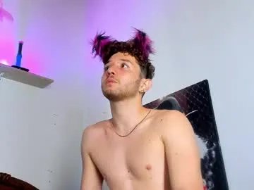 los_juanes on Chaturbate