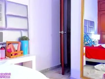 Freechat lovelynickyy on Chaturbate