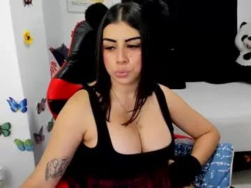 lucy007_ on Chaturbate