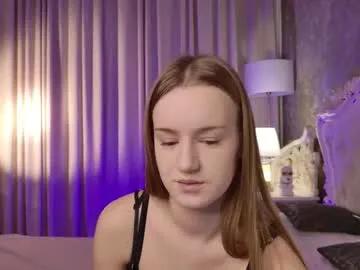 Freechat lucyshaw on Chaturbate