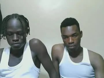 luoislove on Chaturbate