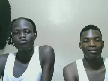 luoislove on Chaturbate