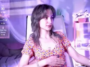 Freechat luxrayi on Chaturbate