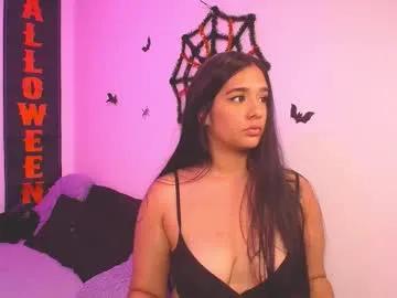 mae_nathan from Chaturbate