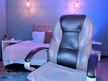 Freechat mari_caroley6 on Chaturbate