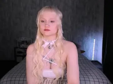 mariamilkis on Chaturbate