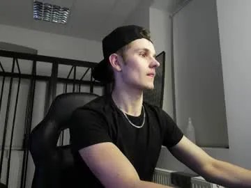 Freechat mark_karson on Chaturbate