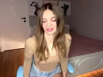 marlenamarschel — Goal: sexy pinching nipples and looking at the camera:3 #new #bigass #smalltits #18 #shy [55 tokens remaining]