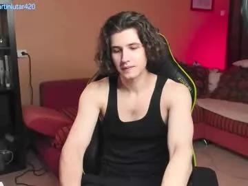 Watch Chaturbate's Martinlutar420 martinlutar420 from Chaturbate