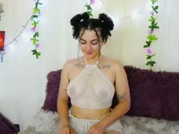 merida_bell18 on Chaturbate 