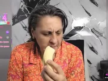 Freechat merlyna_goldens on Chaturbate