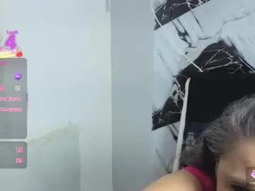 Freechat merlyna_goldens on Chaturbate