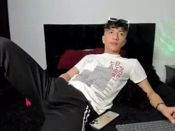 Freechat mhatias_ on Chaturbate