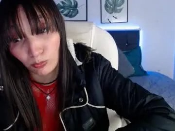 Freechat mia_collens_ on Chaturbate