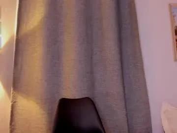 Freechat mia_white11 on Chaturbate
