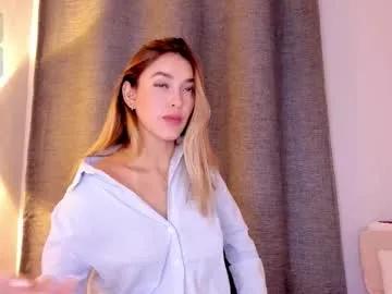Freechat mia_white11 on Chaturbate