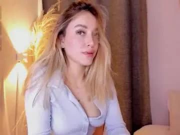 Freechat mia_white11 on Chaturbate
