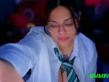 miacanela_xo on Chaturbate