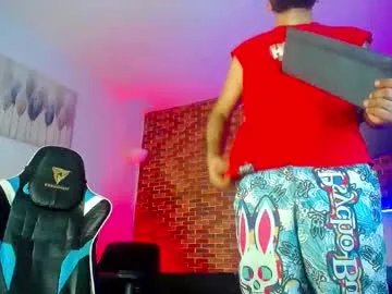 michael_twinkk on Chaturbate